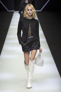 Emporio Armani Fall 2018 Ready-to-Wear , Emporio Armani осень зима 2018 , Fashion show , неделя моды в Милане , MFW , Mainstyles